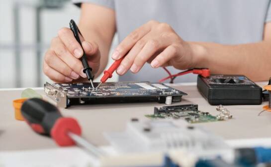 Jak serwis Apple w Bydgoszczy rozwiązuje kwestie niestabilnego działania iMaców?