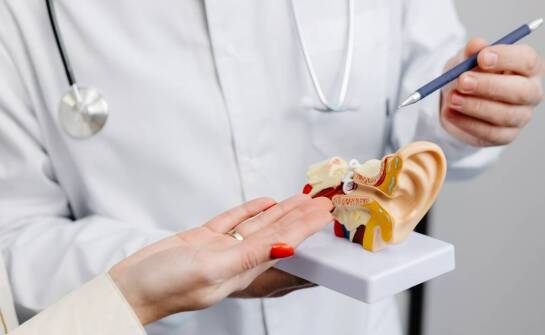 Rekonwalescencja po operacji plastycznej uszu – co warto wiedzieć?