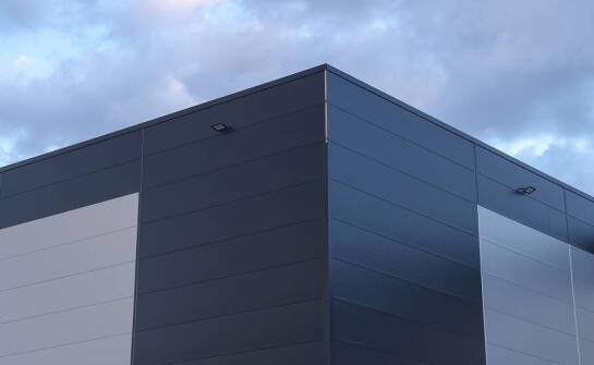 Trwałość i odporność budynków usługowych wykonanych z płyt warstwowych