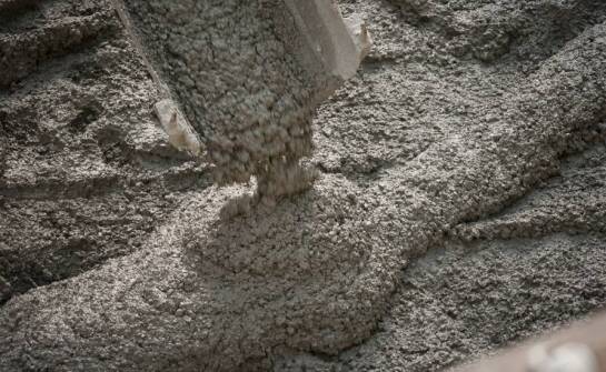 Jakie nowe technologie wpływają na ekologiczne aspekty produkcji betonu?