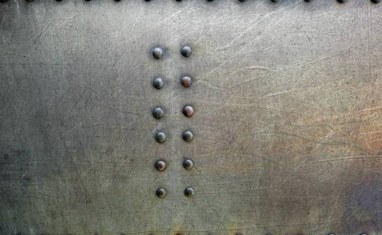 Odporność aluminium 1050a na korozję: zastosowania w trudnych warunkach