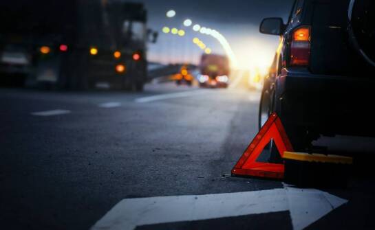 Jak ubezpieczenie OC wpływa na bezpieczeństwo transportu w pomocy drogowej?