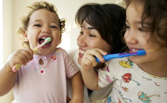 Rola edukacji rodziców w utrzymaniu zdrowia jamy ustnej dzieci