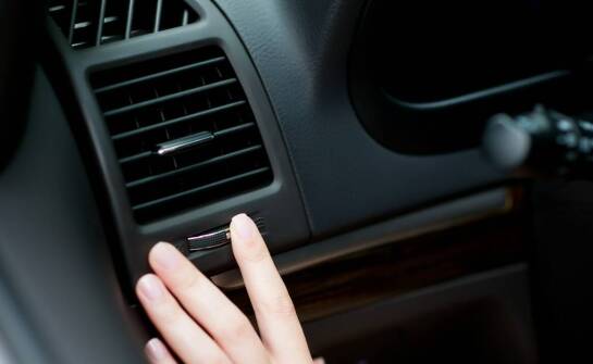 Porady dla kierowców: jak dobrać odpowiedni przełącznik świateł do swojego samochodu?