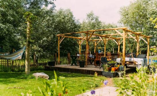 Kiedy warto zainwestować w pawilony kawiarniane?