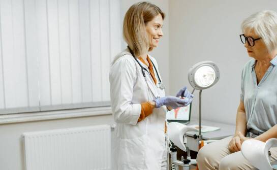 Jakie choroby leczy endokrynolog i kiedy się do niego zgłosić?