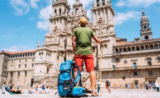Rola modlitwy i refleksji podczas pielgrzymki do Santiago de Compostela