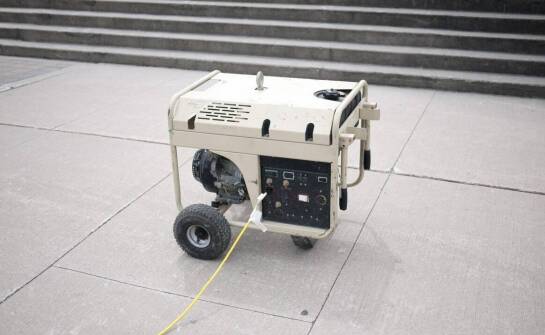 Myjka warsztatowa ciśnieniowa – jakie rozwiązania są dostępne na rynku dla profesjonalistów?