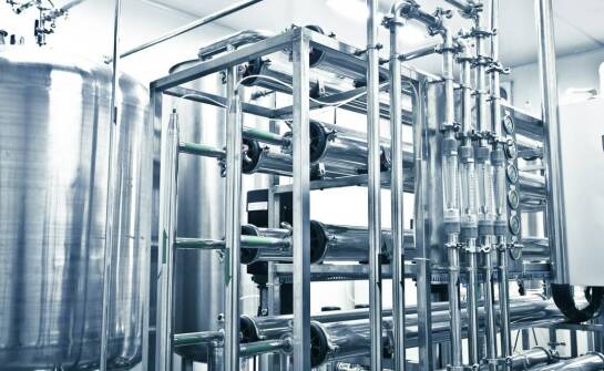 Rola systemów uzdatniania wody w funkcjonowaniu stanowisk do mycia