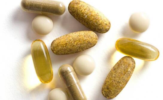 Jakie formy witamin znajdują się w najlepszym suplemencie na paznokcie?