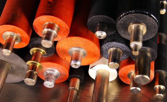 Innowacyjne wałki grzewcze: Jak zwiększają efektywność produkcji poligraficznej?