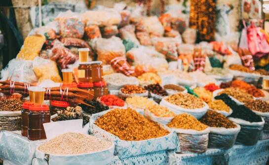 Hurtownia słoików a wsparcie dla start-upów w branży spożywczej