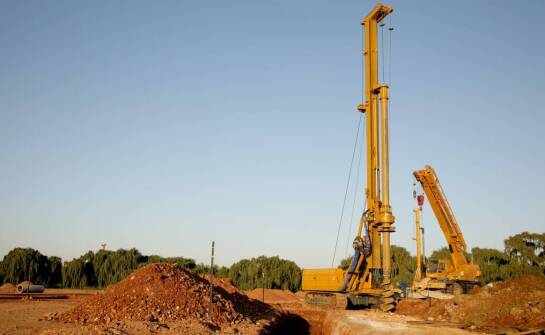 Przykłady zastosowania sondowań statycznych w praktyce inżynieryjnej