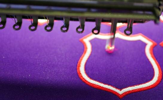 Od projektu do realizacji: proces zamawiania spodenek koszykarskich