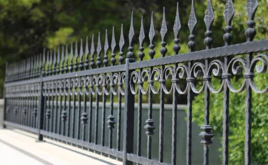 Was sind die Schlüsselmerkmale von metallzäune aus polen?