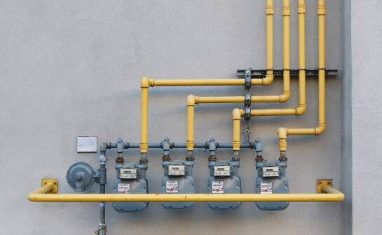 Jakie są kluczowe czynniki wpływające na efektywność instalacji gazowej?