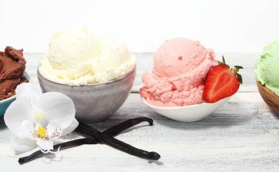 Zastosowanie koncentratów do lodów w produkcji deserów mrożonych