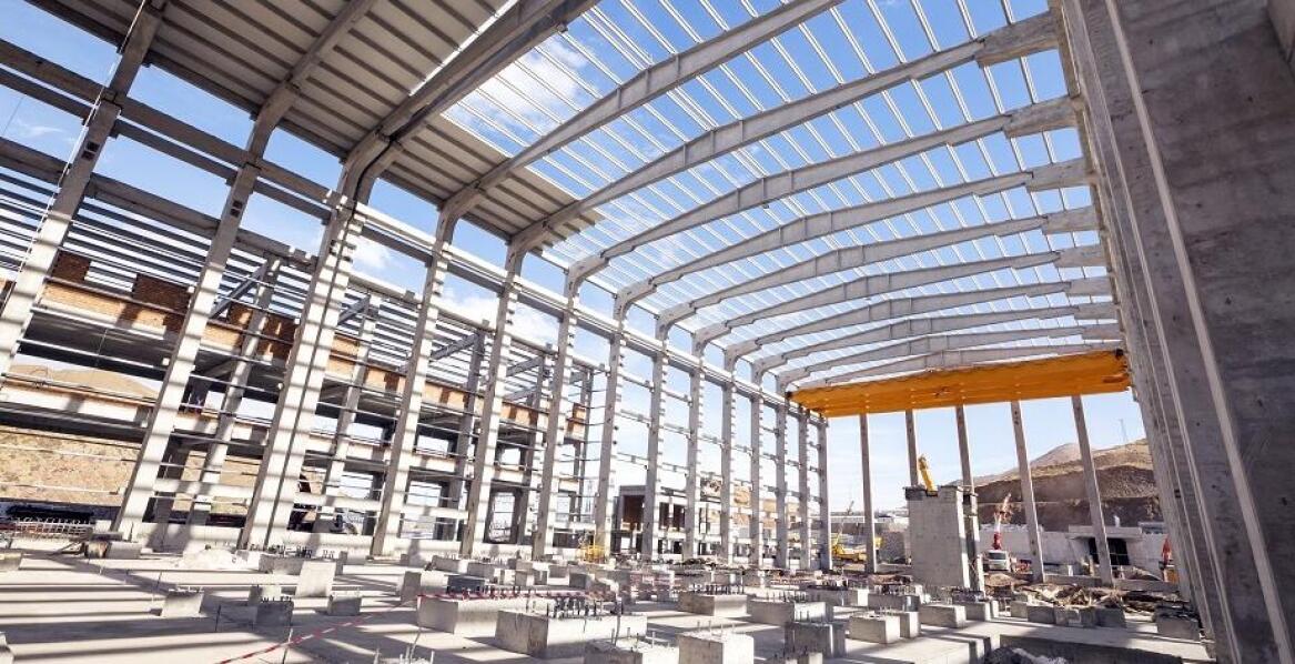 Proces planowania przestrzeni w budowie hal przemysłowych