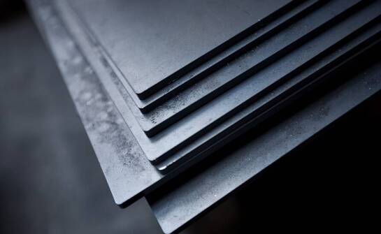 Wybór blach trudnościeralnych 450HB do konstrukcji narażonych na ścieranie