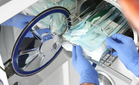 Odbiór odpadów medycznych – jak zapewniamy zgodność z normami prawnymi?