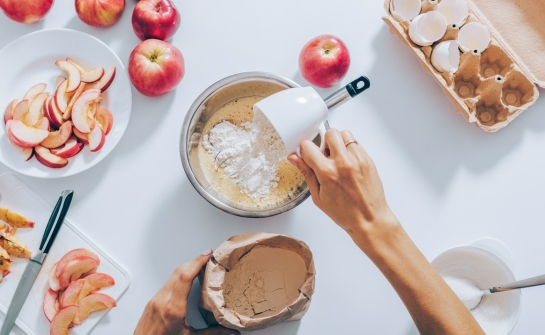 Jak dobrać odpowiednią miesiarkę cukierniczą do specyfiki produkcji?