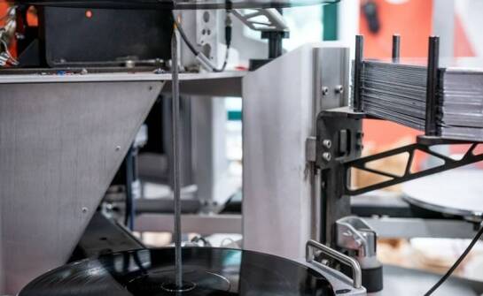 Jak nadruk na CD wpływa na estetykę wydawnictwa muzycznego?