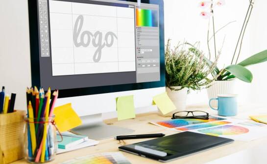 Jakie są możliwości personalizacji materiałów drukowanych dla kampanii marketingowych?