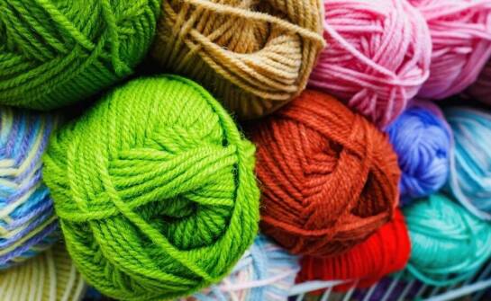 Wpływ struktury włóczek moherowych na komfort noszenia ubrań