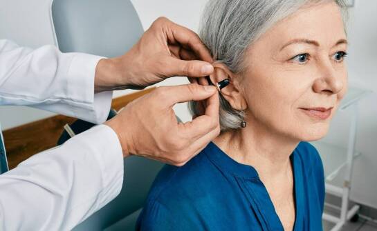 Jakie są etapy diagnostyki słuchu z wykorzystaniem nowoczesnych technologii?