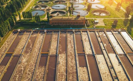 Efektywność ekonomiczna kontenerowych oczyszczalni ścieków: Analiza kosztów i oszczędności
