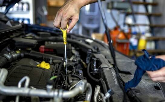 Wymiana płynów eksploatacyjnych – dlaczego jest tak ważna?