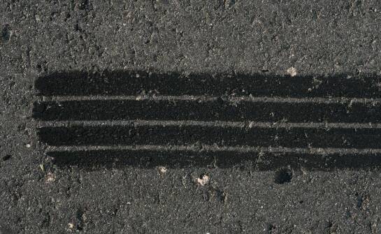 Jak sprawdzić, czy Twoje opony wymagają już wymiany na nowe?