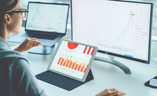 Jak firma multi dostosowuje swoje produkty do wymagań rynku e-commerce?