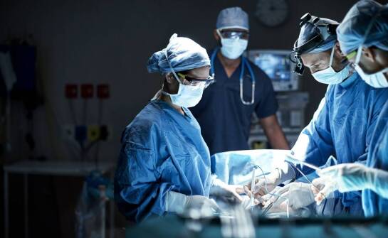 Przebieg operacji neurochirurgicznej – czego można się spodziewać?