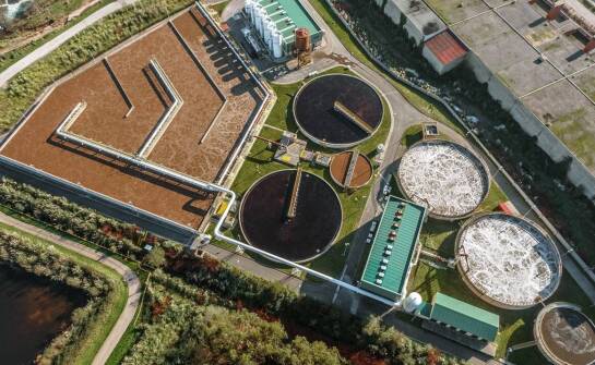 Przebudowa szamba na oczyszczalnię ścieków – krok w stronę ekologii