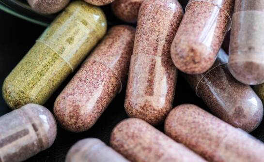 Holistyczne podejście do oczyszczania jelit – jak je realizować?