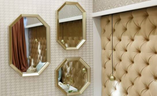 Wpływ luster glamour na tworzenie iluzji przestrzeni w małych mieszkaniach