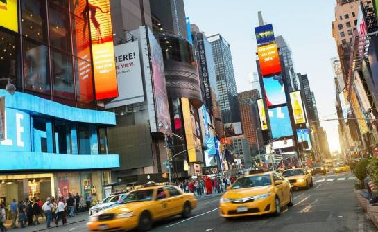 Jak serwis reklam wspiera efektywność kampanii outdoorowych?