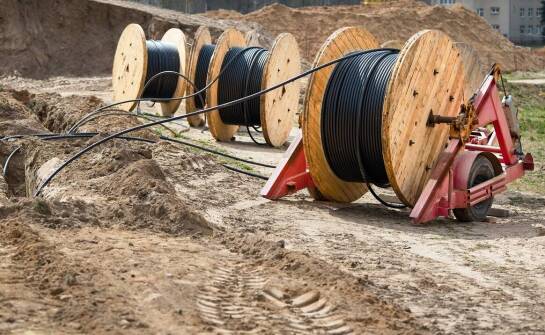 Jak peszel czarny fi 25 wspiera rozwój infrastruktury telekomunikacyjnej?