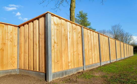 Jakie są najważniejsze właściwości palisady o wysokości 40 cm?