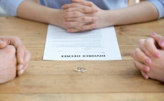 Jak prawnie zabezpieczyć interesy w trakcie rozwodu?