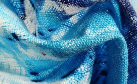 Elegancja piór inspirowanych Van Gogh Starry Night