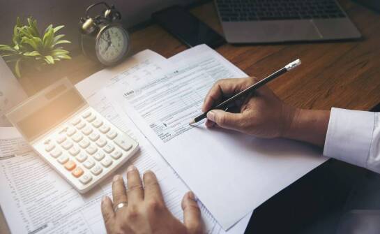 Jak doradztwo księgowe może pomóc w unikaniu błędów podatkowych?