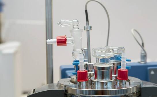 Nowoczesne technologie w konstrukcji lepkościomierzy – co warto wiedzieć?