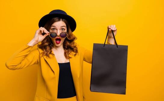 Jak personalizowane nadruki na torbach mogą wspierać branding?