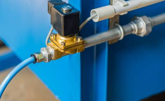 Zastosowanie zaworów elektromagnetycznych 12v w myjniach samochodowych