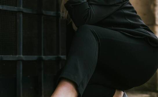 Szarawary damskie na specjalne okazje – jak je nosić?