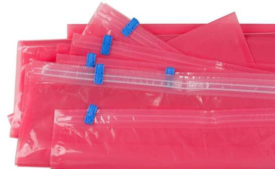 Porównanie różnych systemów zamykania woreczków foliowych