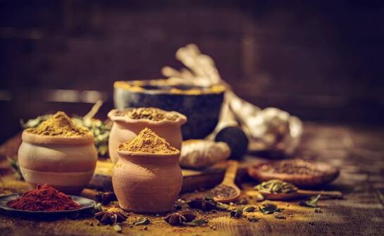 Curamed kurkumina – jak może wspomóc proces odchudzania?