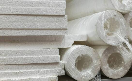 Pianka zabezpieczająca a redukcja uszkodzeń podczas transportu